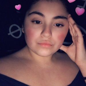 Meet your Posher, Liz